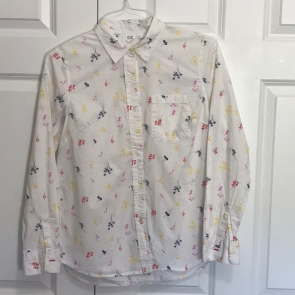 GAP Tops - Gap Long Sleeve Shirt